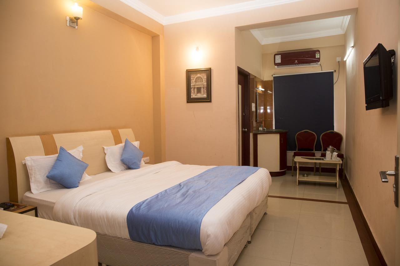 Oyo 3345 Shubham Beach Hotell Puri Eksteriør bilde