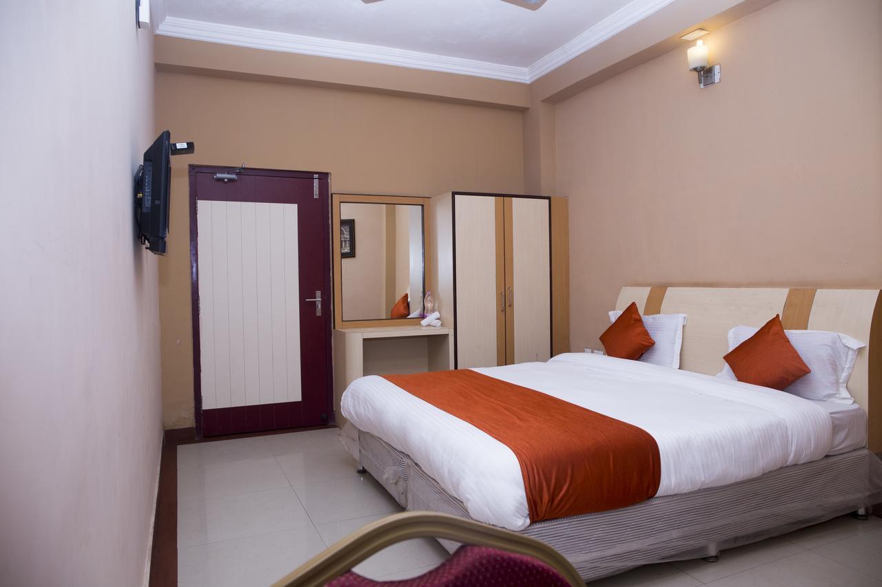 Oyo 3345 Shubham Beach Hotell Puri Eksteriør bilde